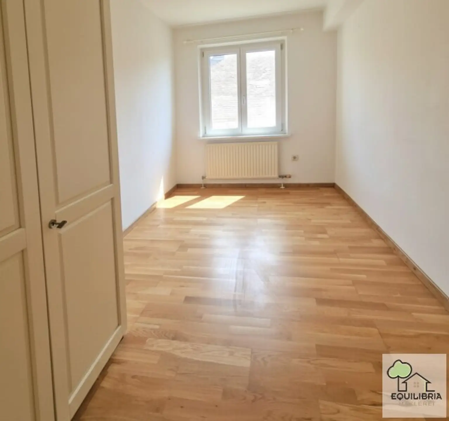 HOT NEWS! RUHIGE 2- ZIMMER WOHNUNG IN BADEN