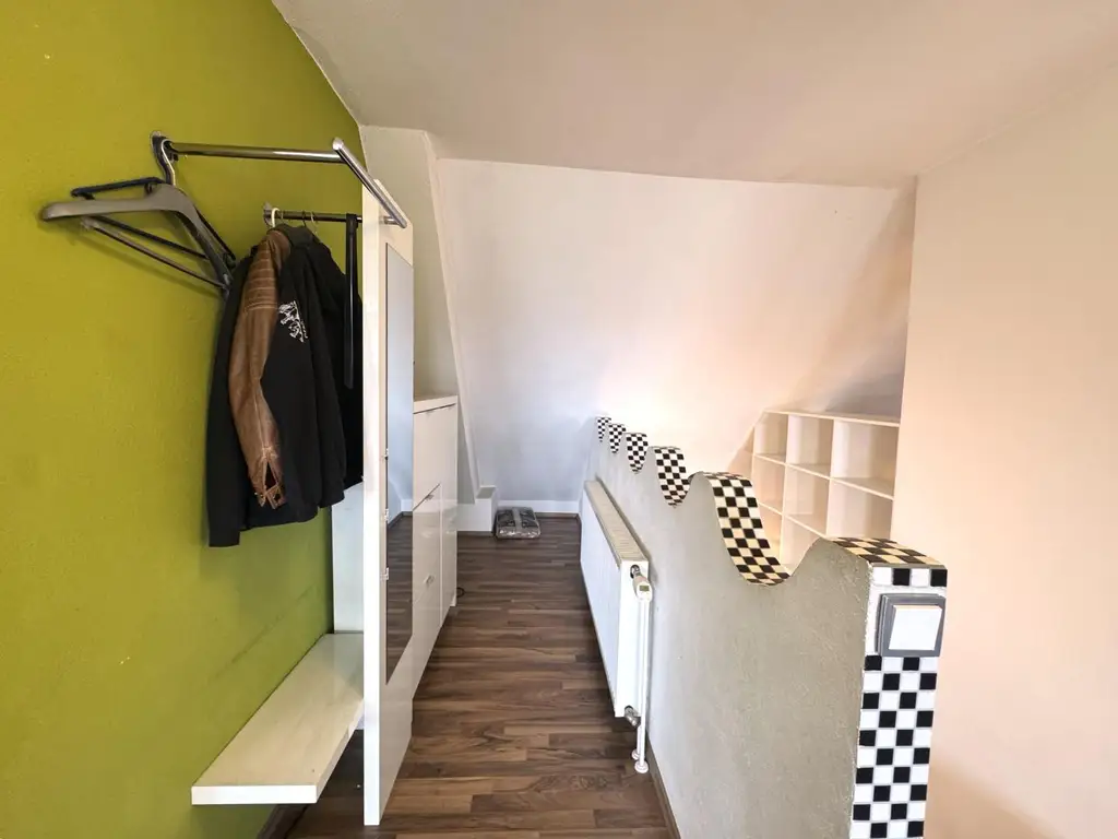 Großzügiges Wohnhaus mit 4 Wohneinheiten in herrlicher Aussichtslage - nähe Graz