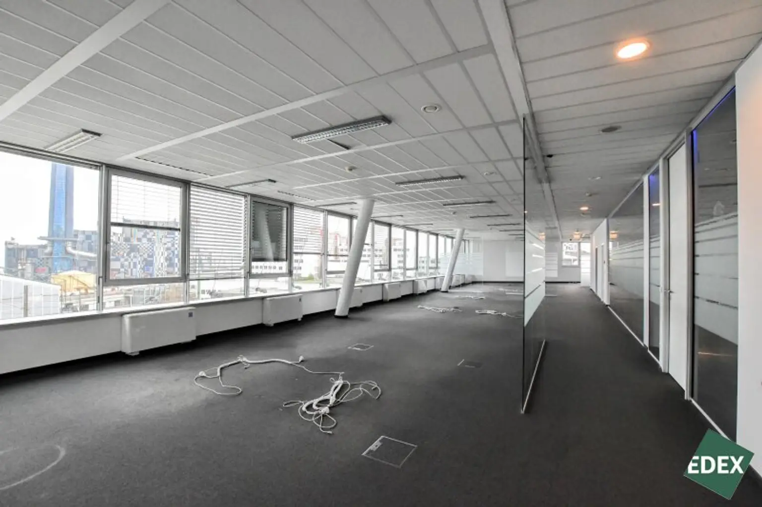 Skyline | flexible Büroflächen direkt an der U-Bahn