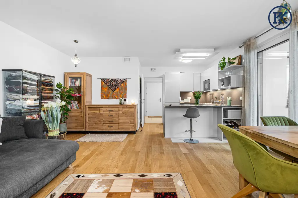 OPEN HOUSE am Dienstag den 19.08.25 ab 10 Uhr für die
Hofseitige 3-Zimmer-Wohnung mit 14 m² Loggia