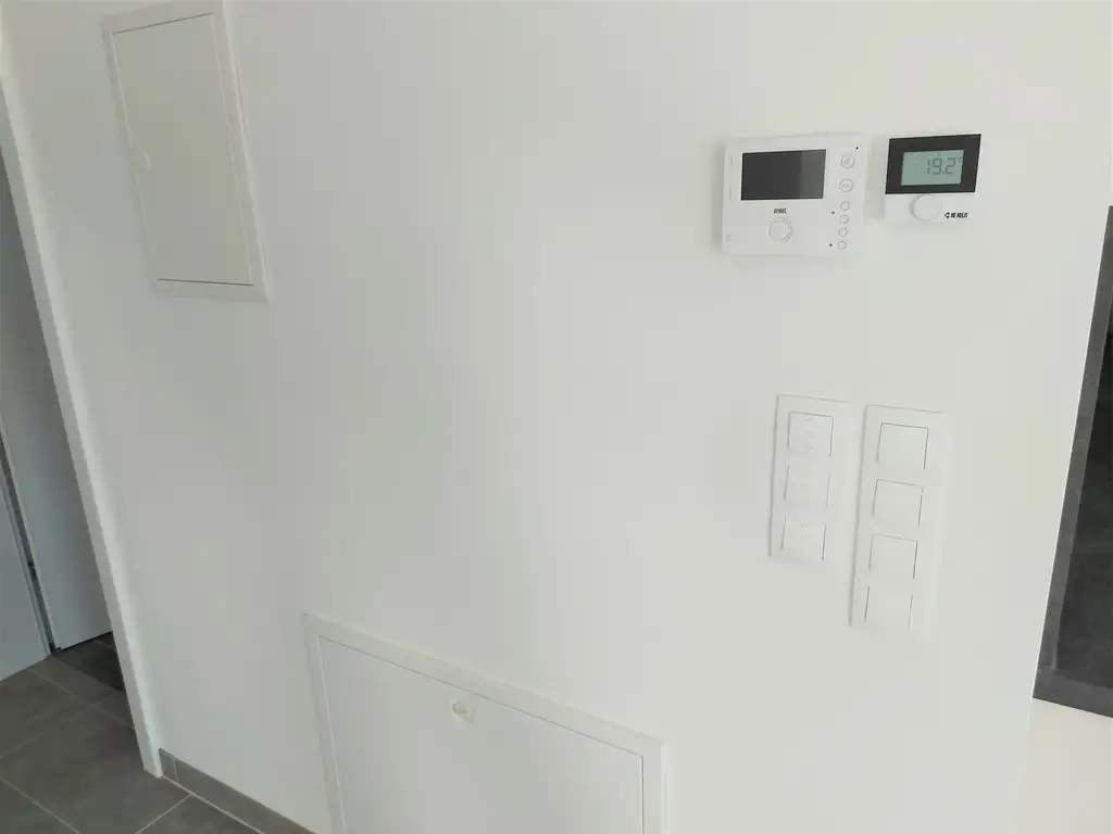 Moderne 3-Zimmer Wohnung mit Balkon und Parkplatz Top 22