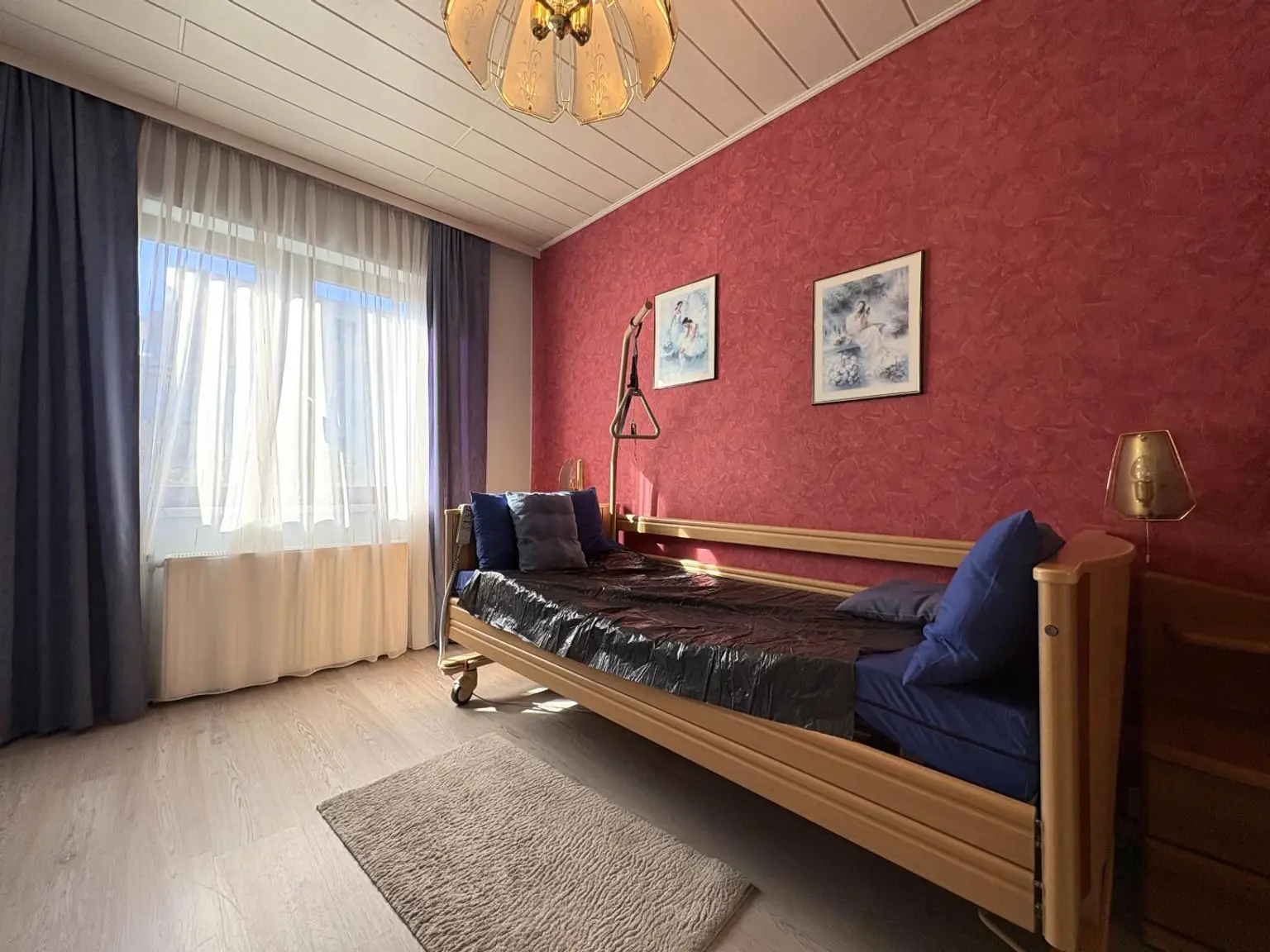 Charmantes Einfamilienhaus mit großem Grundstück und Gartenparadies