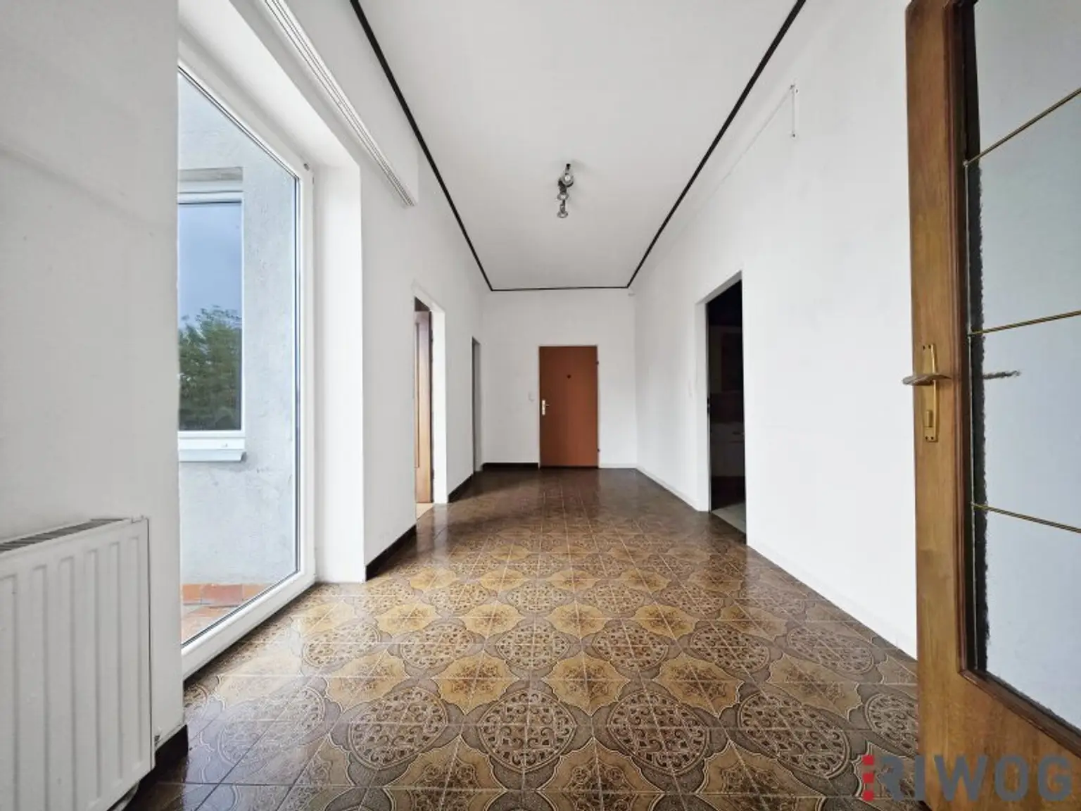 153m² Büro/Studio/Vereinsräume mit Balkon | direkt bei Autobahn & Nahversorgern | optionale Parkplätze