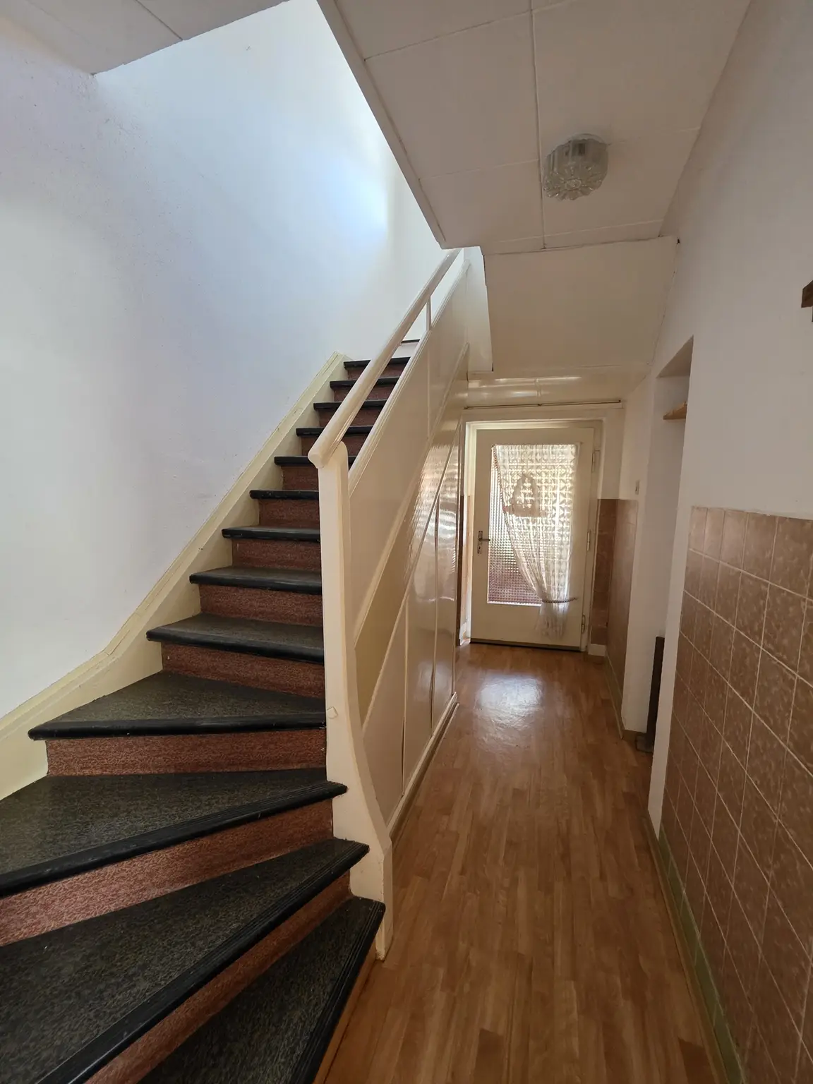 Charmantes Zuhause mit Geschichte und großem Gartenparadies...!