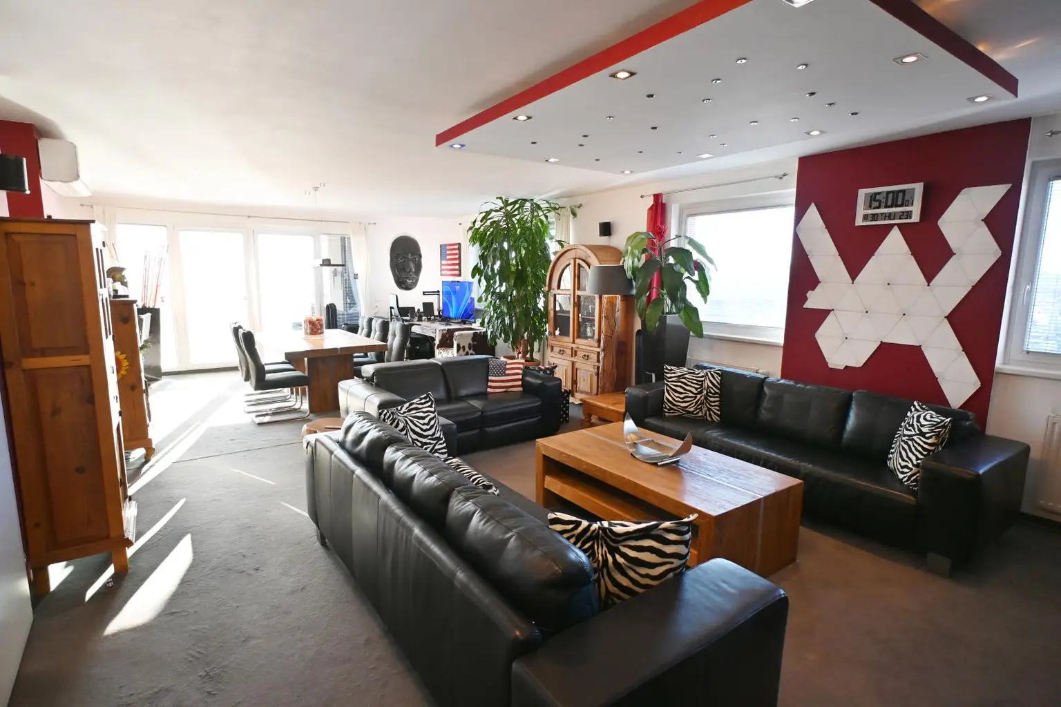 " ++ Wienerberg City ++ Weitblick ++ Panorama-Pool-Nutzung  ++