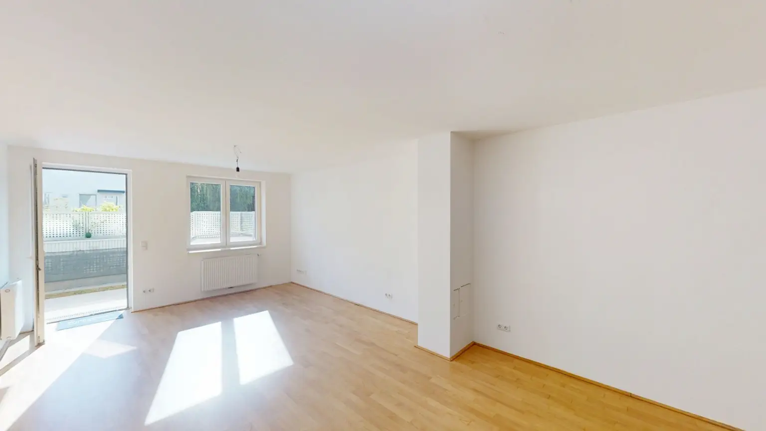 Ruhiges Wohnglück: 3-Zimmer-Neubau mit Garten zur Hofseite