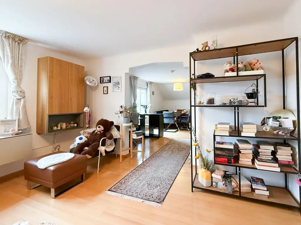 Traumhafte 2,5 Zimmer DG-Wohnung mit eigenen Garten | SALZBURG RIEDENBURG