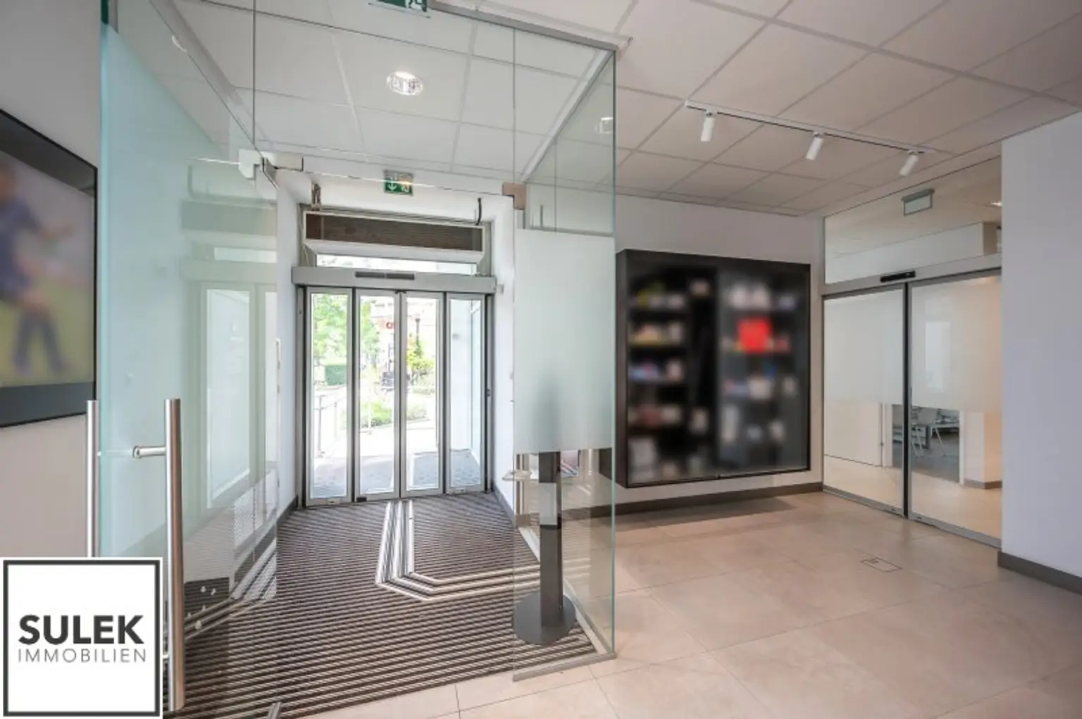 Ihr neuer Unternehmenssitz: Modernes Büro/ Praxisgebäude in Mödling mit Top-Anbindung