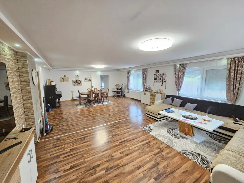 3-Familienhaus (Mehrfamilienhaus)