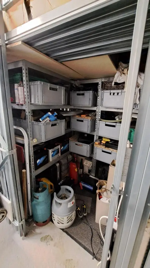 Provisionsfreie helle 3 Zimmerwohnung mit Kaufoption, inkl. kleinem Garten, Terrasse und PKW-Platz;