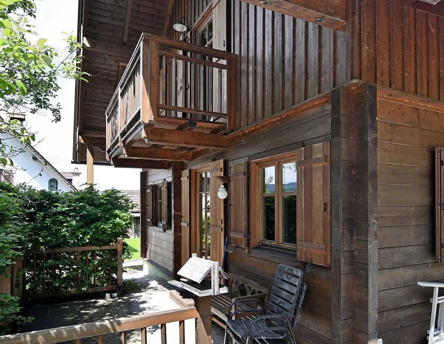 Holzhaus in der Nähe des Attersees zu kaufen!