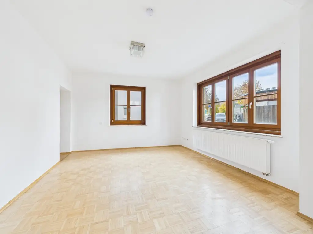 KALWANG: BESTÄNDIGE WERTE in unbeständigen Zeiten - WOHNHAUS mit 4 Wohnungen