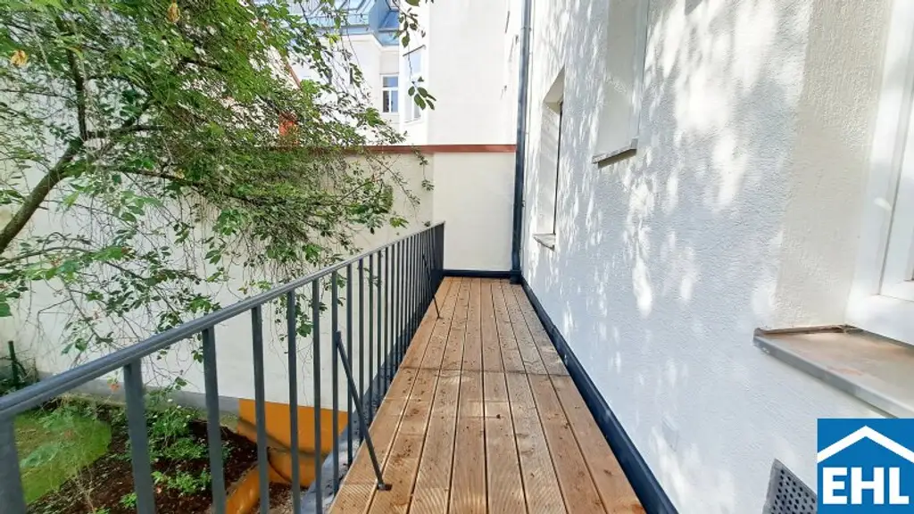 Sanierte 3-Zimmer-Wohnung mit Hofterrasse!