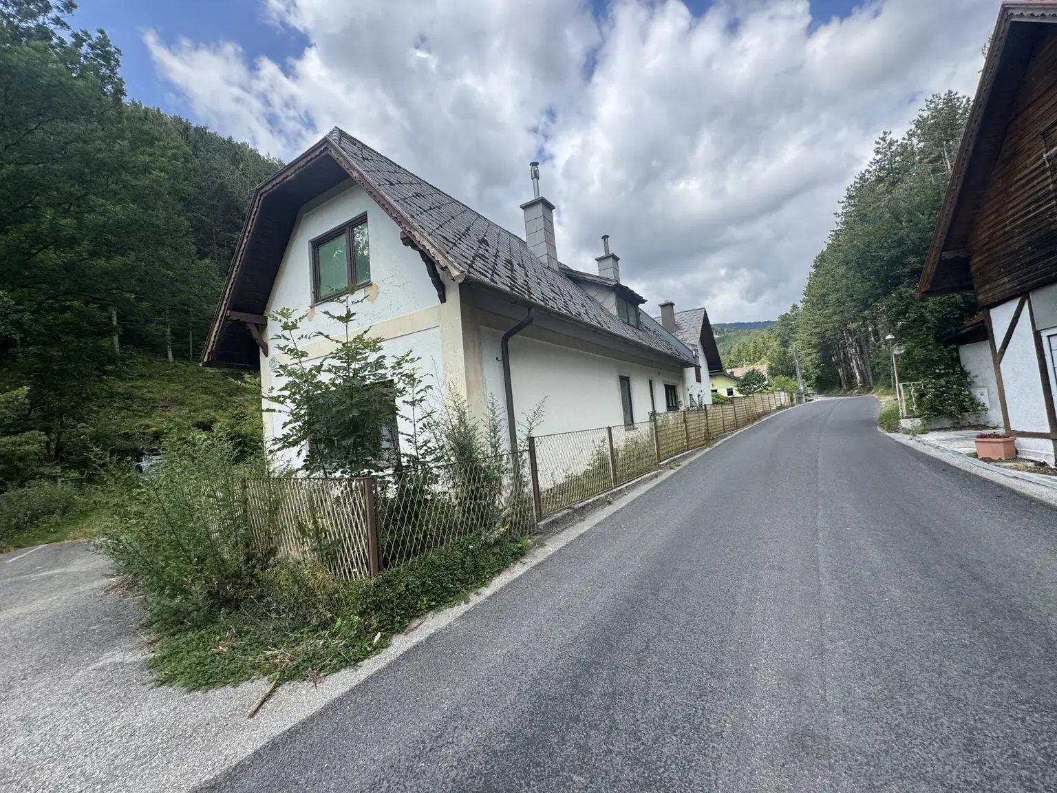 Straßenansicht
