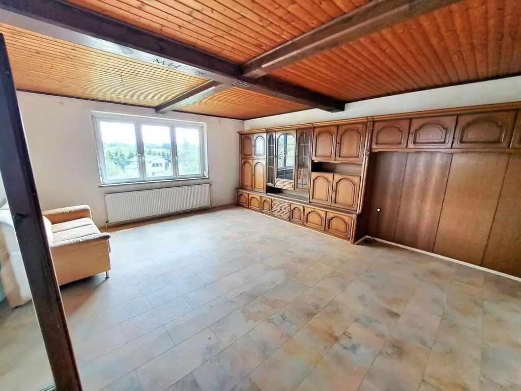 2 GETRENNTE WOHNEINHEITEN IN EINEM HAUS
