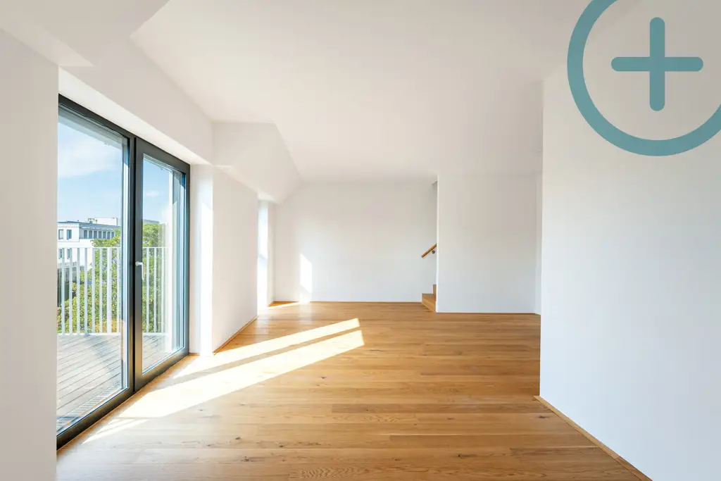 SONNNENSCHEINHIT MIT 2 TERRASSEN