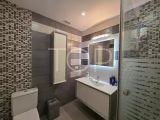 93ebfca5-4c32-45c2-a20c-f638ac157ad1