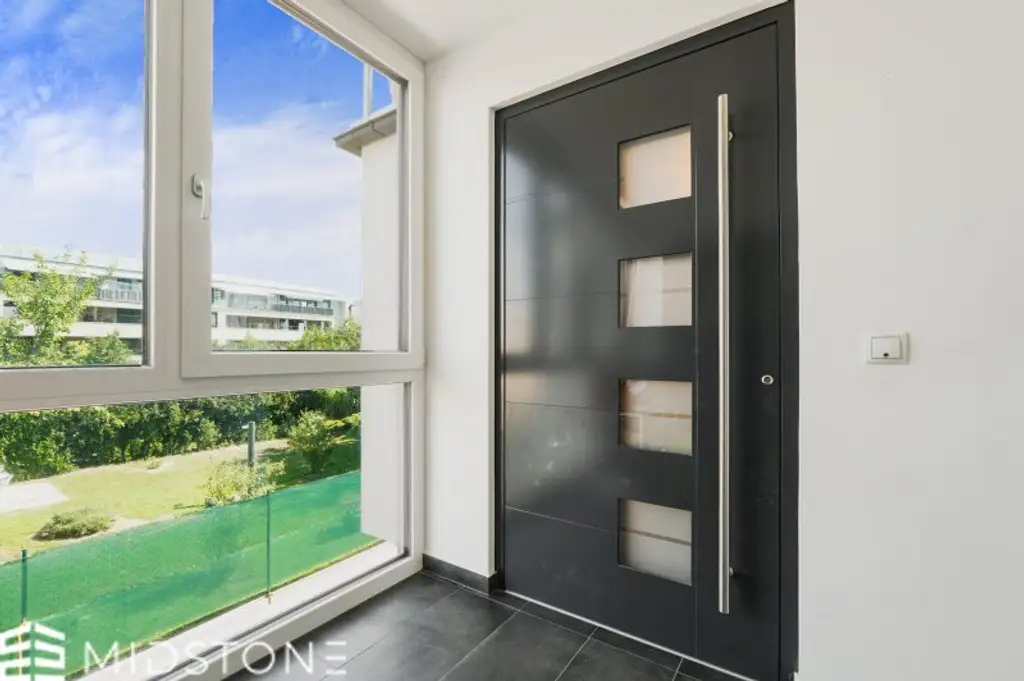 *Neuwertige 4-Zimmer-Maisonette* Familienidylle mit Dachterrasse & Parkplatz