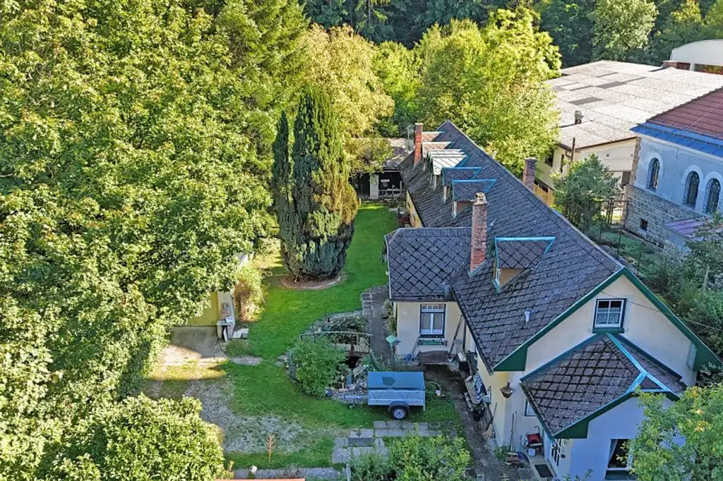 Charmantes Jahrhundertwendehaus in ruhiger Zentrumslage