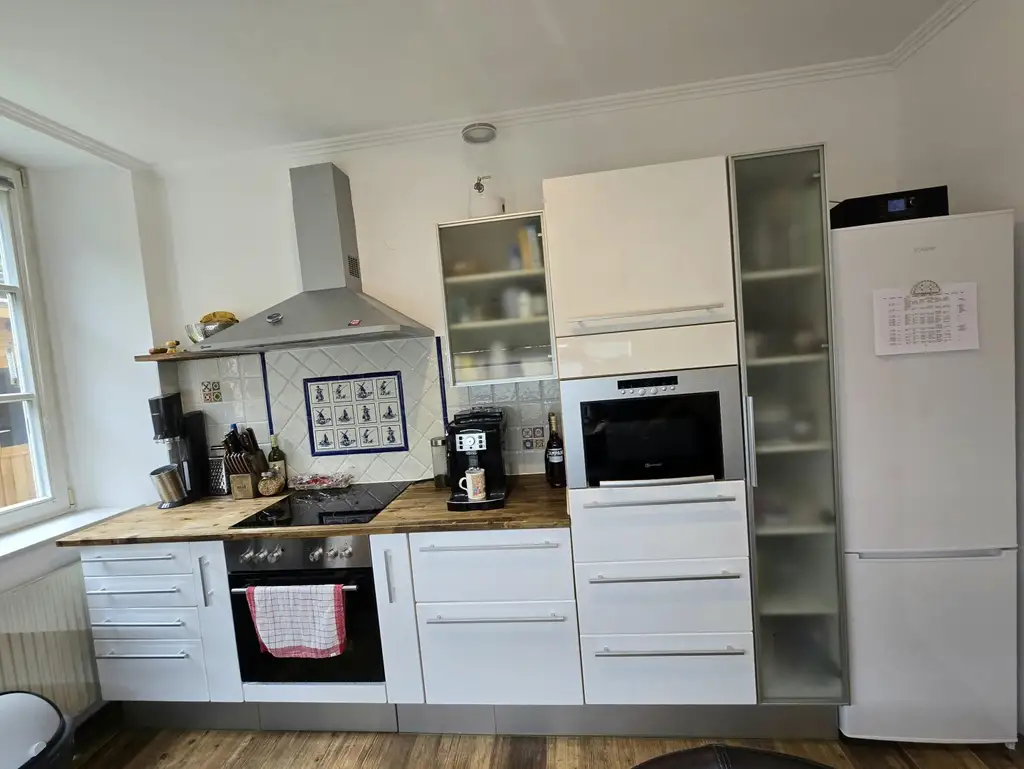 "Wohnen mit Geschichte – Gartenwohnung im Turmhaus Pressbaum"