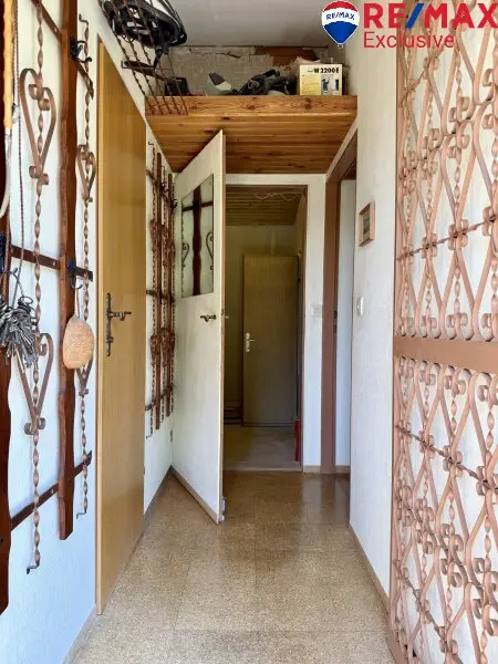 Gepflegtes Sommerhaus mit ca. 58 m² Wfl. in Zillingdorf-Bergwerk – in unmittelbarer Nähe zum See!