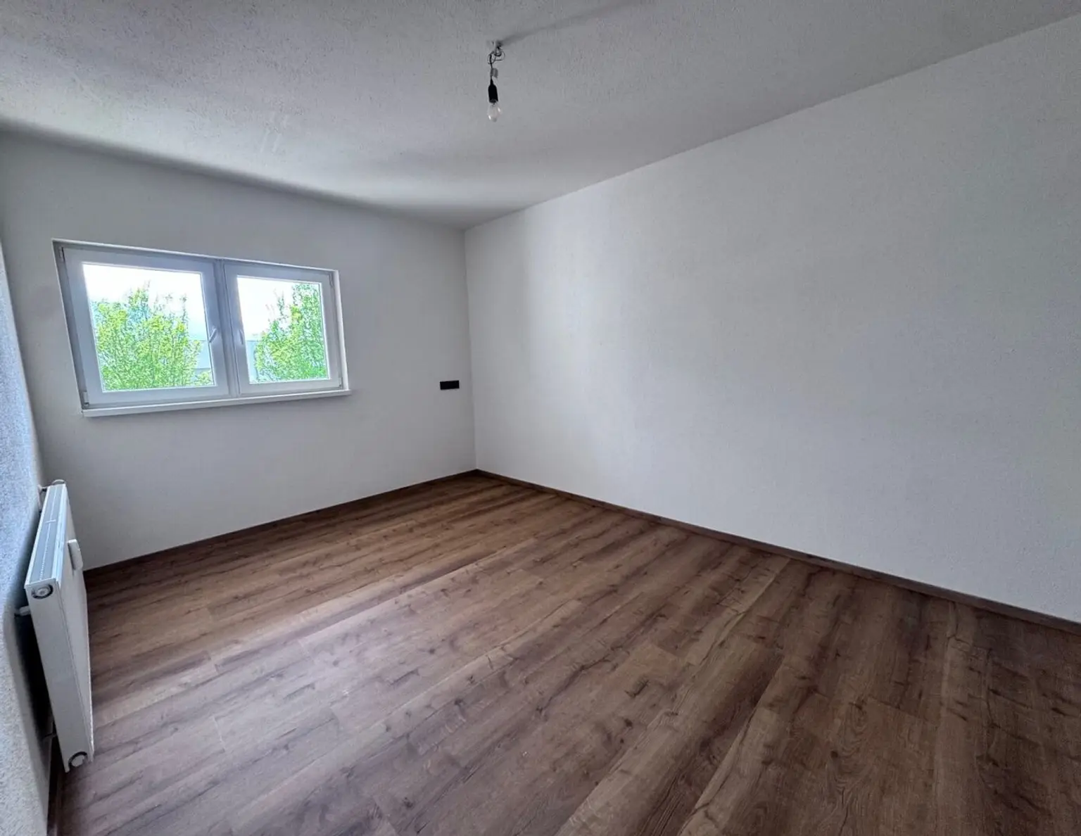 Komplett sanierte 4-Zimmer Wohnung mit Balkon/Loggia in Zentrumslage von Schwaz zu verkaufen