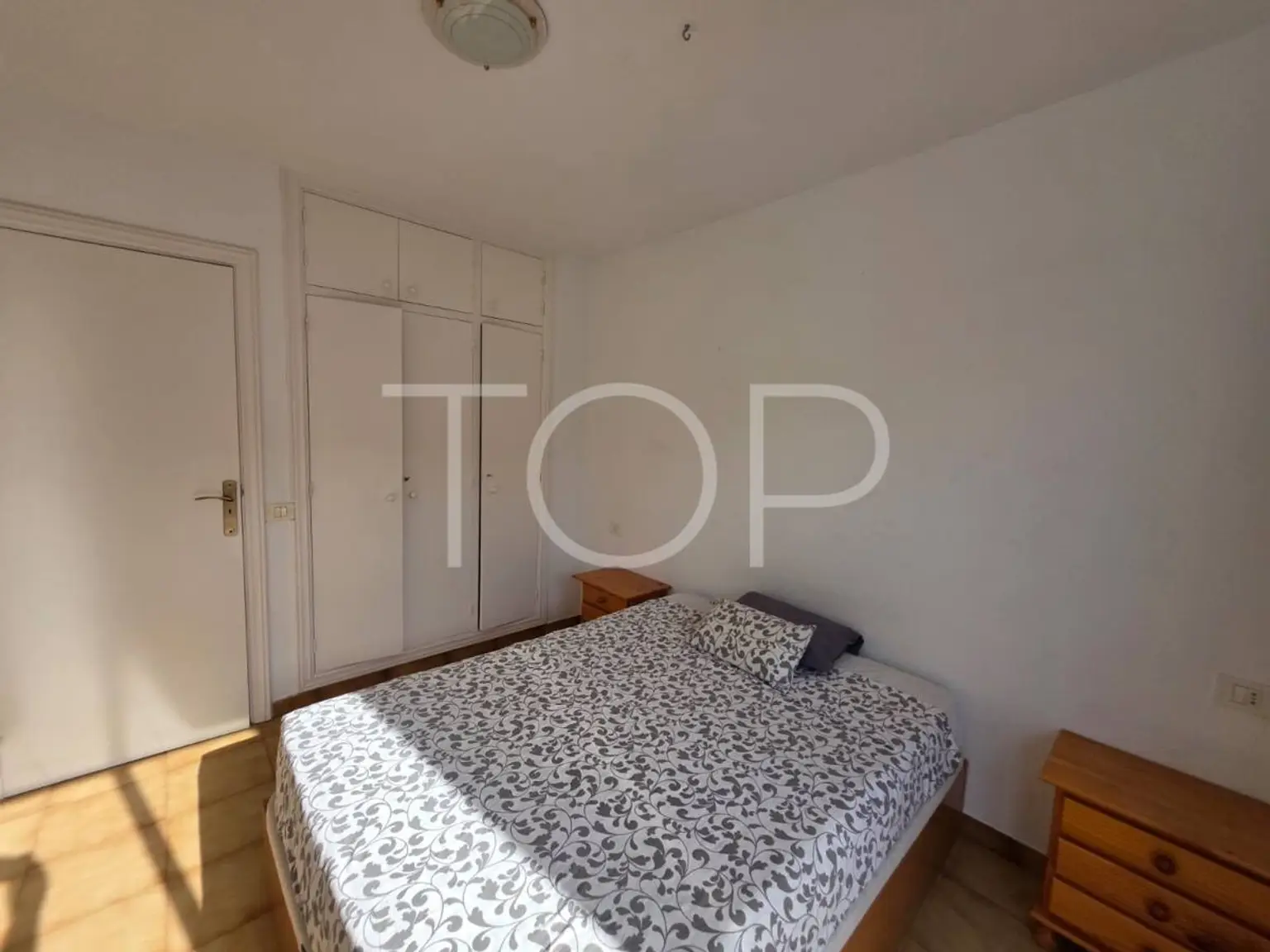 ea0b3ea6-6872-4275-b2c4-0563accb82d7