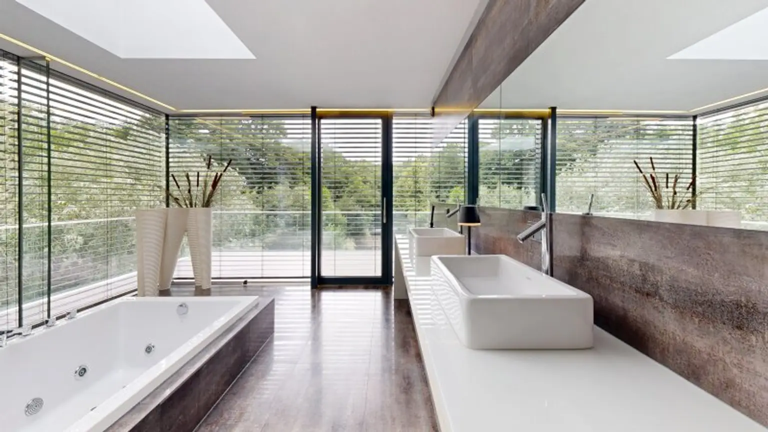 Luxusvilla mit Infinitypool in absoluter Ruhelage in Hinterbrühl – Exklusives Anwesen mit Top-Ausstattung