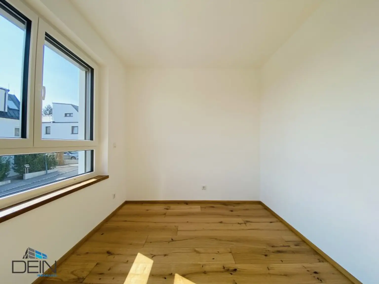 ++NEU++ EXKLUSIVE 5 ZIMMER DOPPELHAUSHÄLFTE MIT KELLER UND GARTEN IN TRAUMHAFTER LAGE!