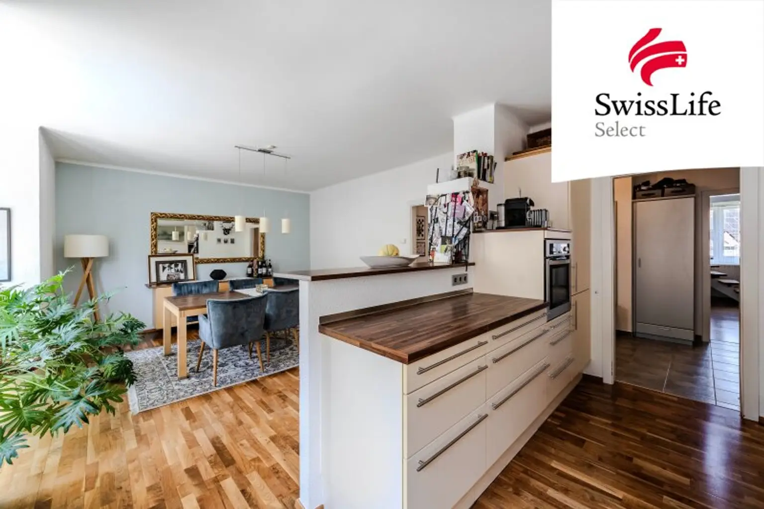 Großzügige & stilvolle Maisonette mit sonniger Dachterrasse