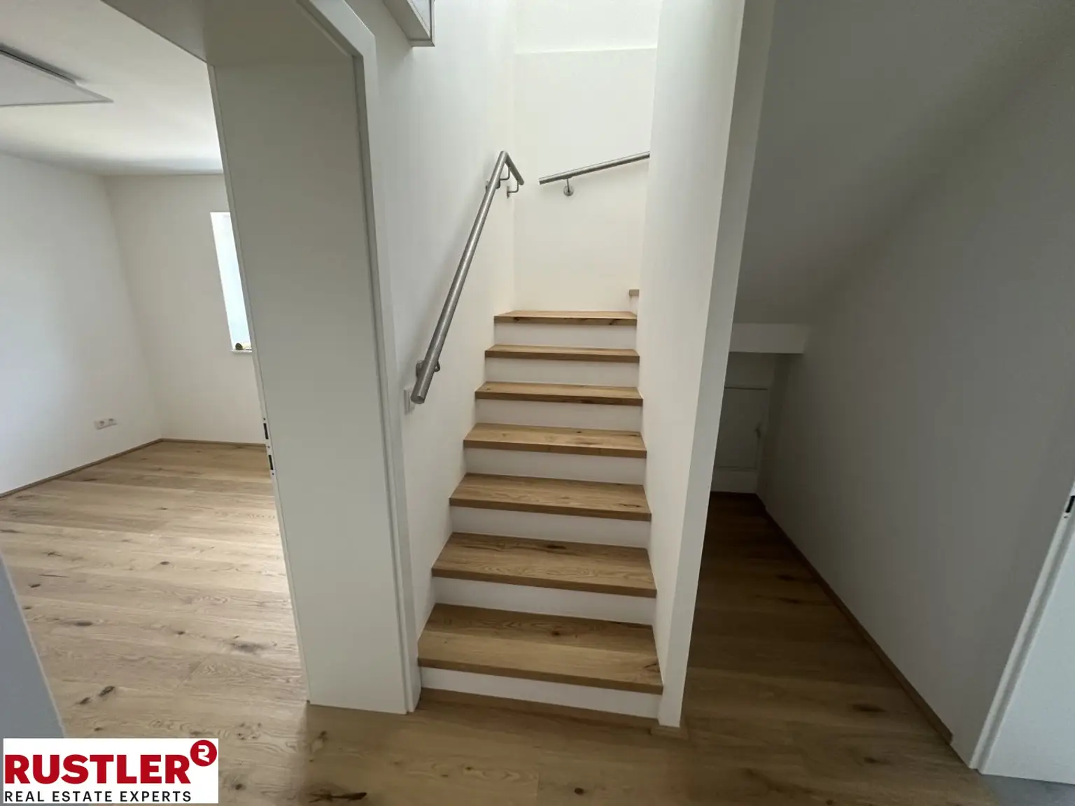 Modernes Einfamilienhaus in Breitenfurt – Wohnen naturnah mit Weitblick