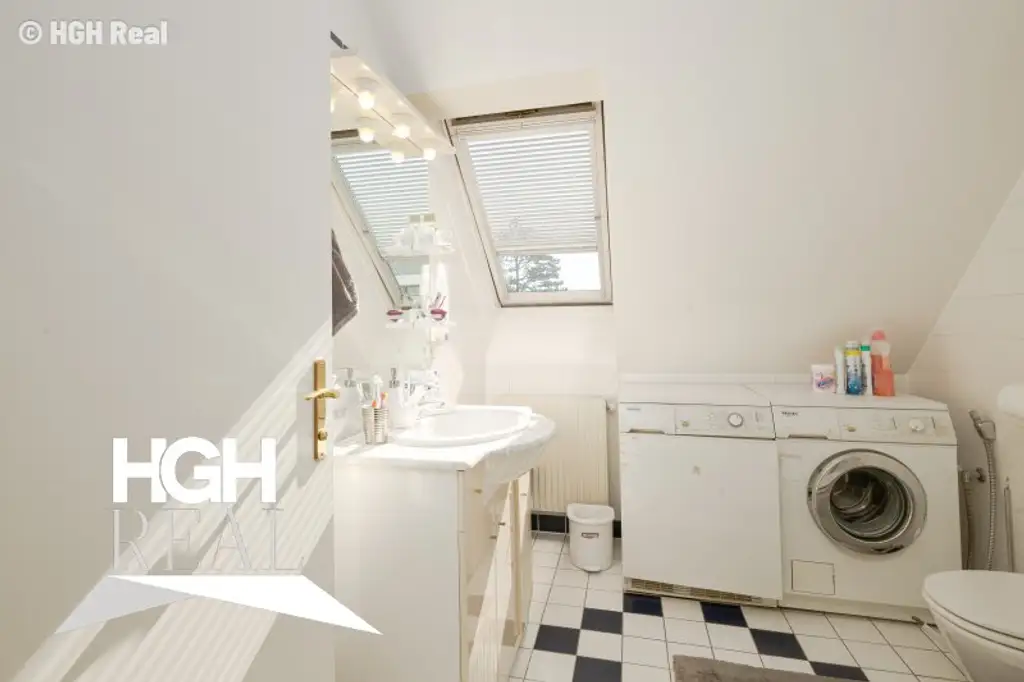 1190 Wien Döbling Lichtdurchflutete 5-Zimmer Dachgeschoß-Maisonette mit Panoramaterrassen und zwei Garagenplätzen