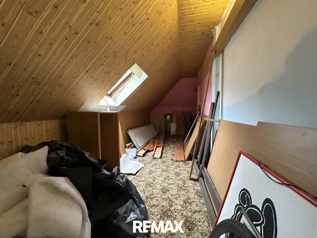 ***Mehrfamilienhaus mit Riesenpotential im Zentrum von Eisenerz***