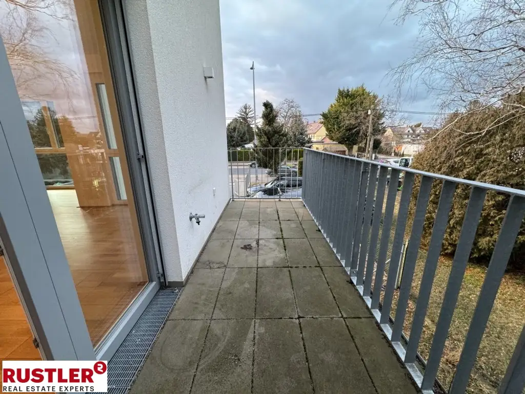 MODERNE 2 ZIMMER WOHNUNG MIT BALKON UND MÖBLIERTE KÜCHE - NAHE MÜHLWASSER