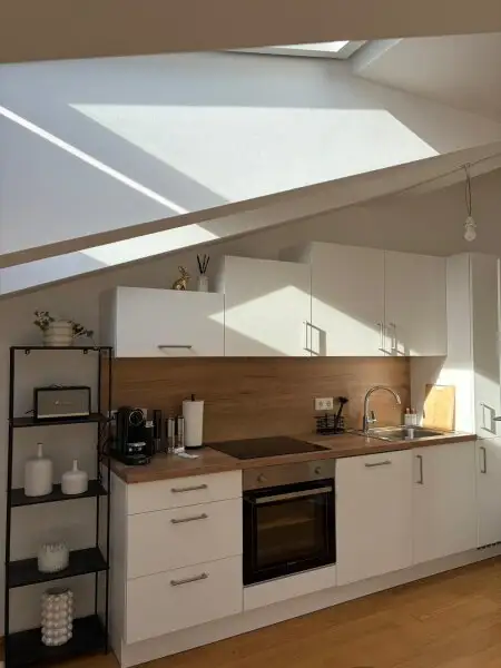 "Alles was ich brauche" - moderne 2-Zimmer-DG-Wohnung am Stadtrand von Salzburg