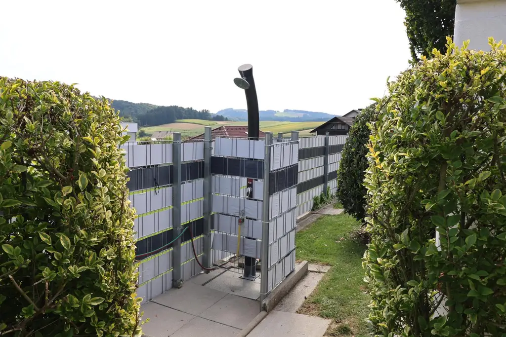 Gepflegtes Haus in ländlicher Lage