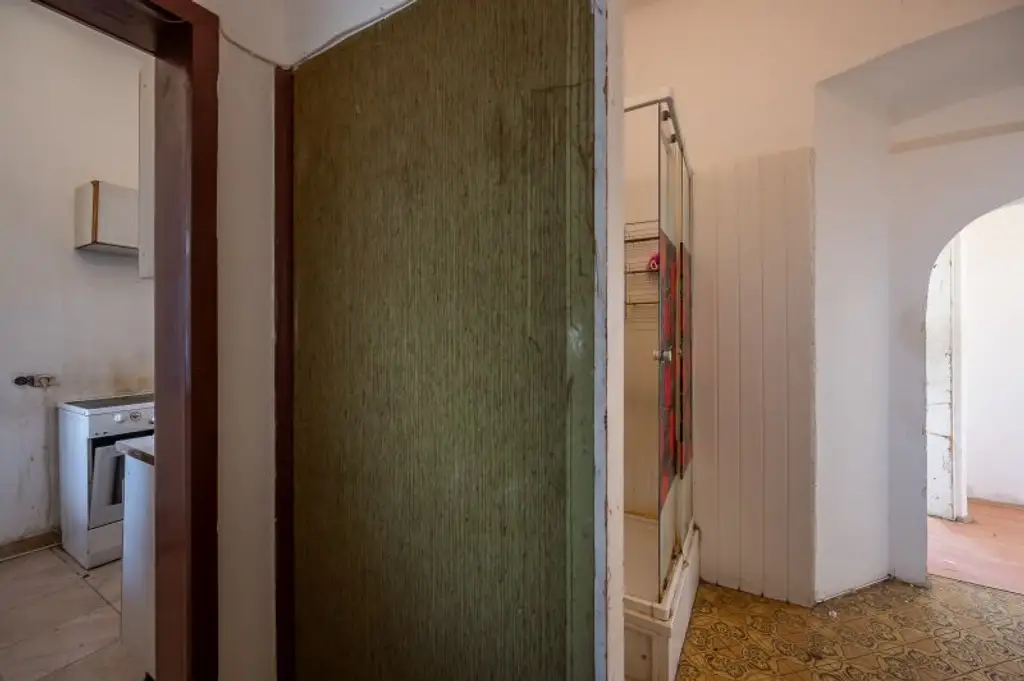 ++NEU++ sanierungsbedürftige 3,5-Zimmer Altbauwohnung