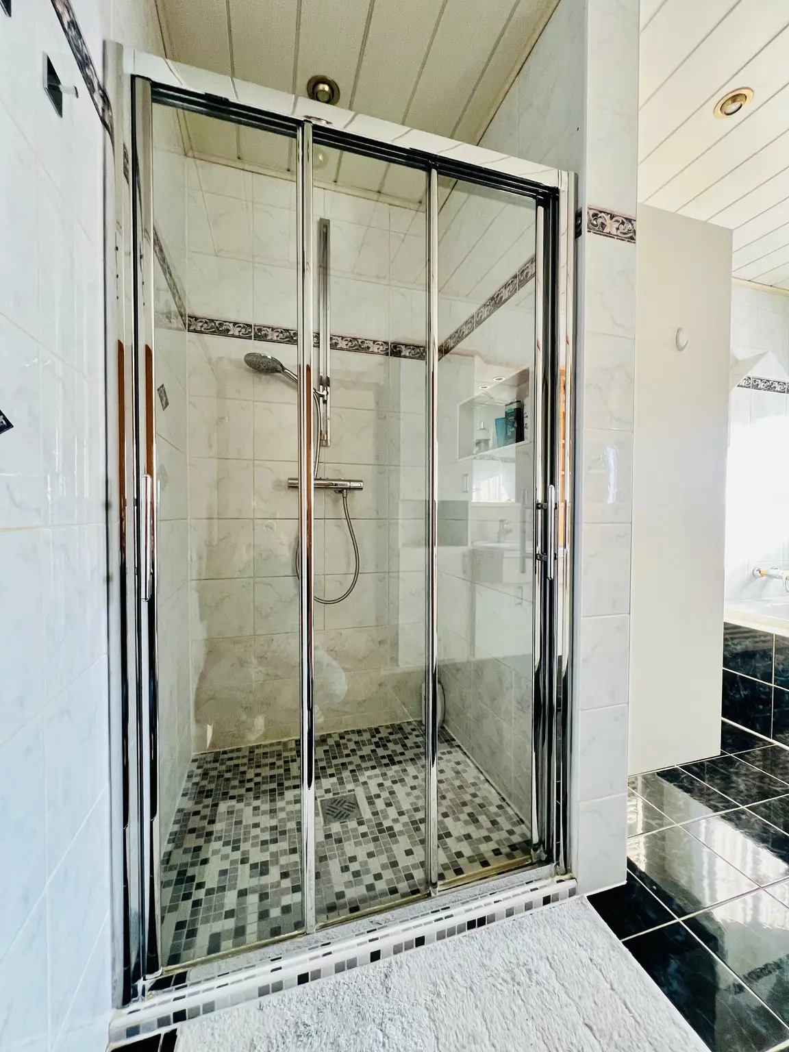 Mehrfamilienhaus mit 17 kw Solaranlage