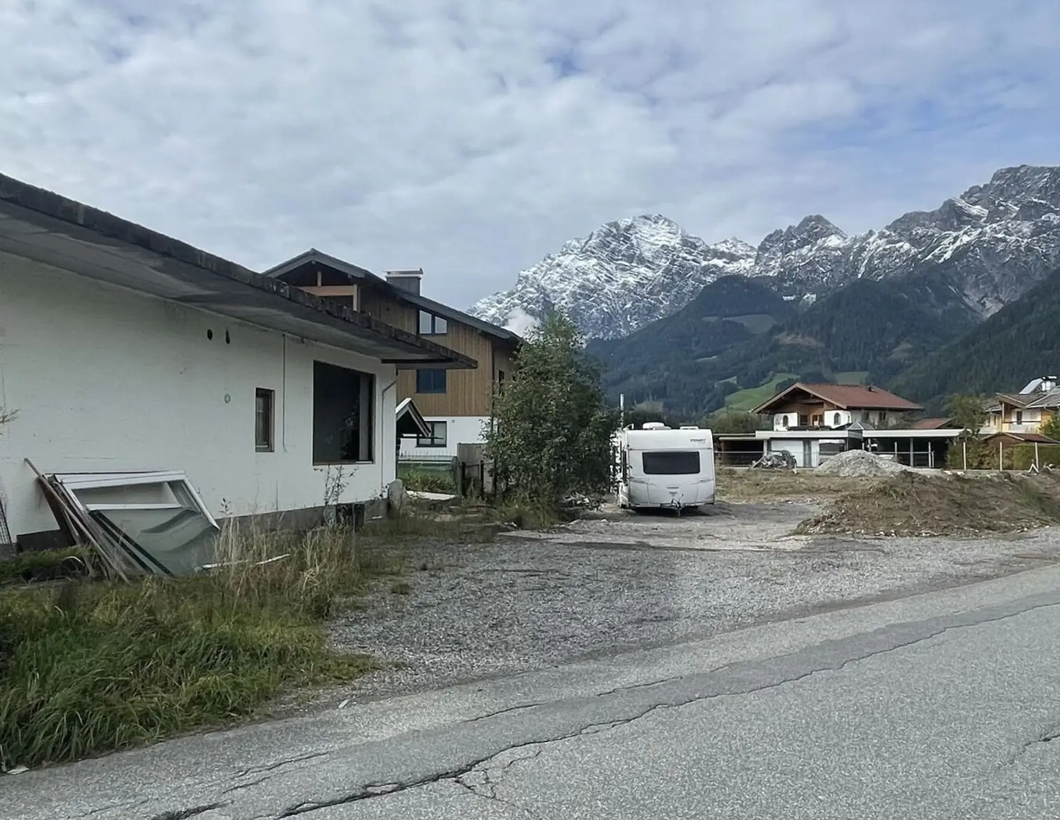 Zum Verkauf steht ein Grundstück in Saalfelden Ortsteil Uttenhofen