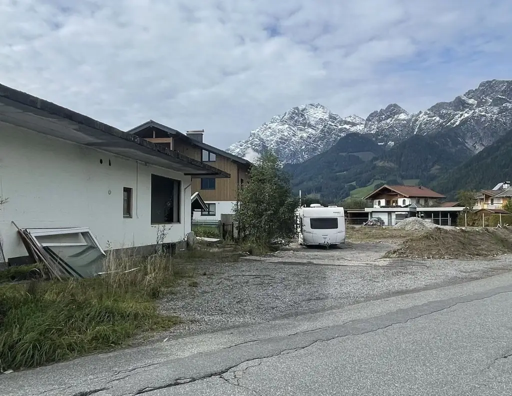 Zum Verkauf steht ein Grundstück in Saalfelden Ortsteil Uttenhofen