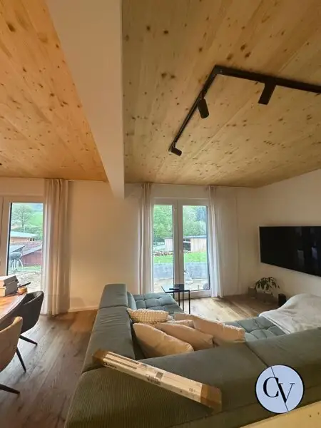 Tiny-Home auf einzigartigen Grundstück im Naturparadies mit Badesee, Sportplatz & Reithalle