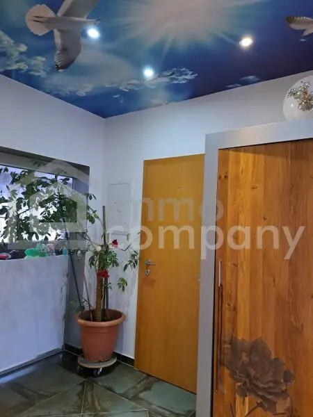 Großzügiges Wohnen mit Gartenidylle in Graz - Luxuriöses Haus mit 9 Zimmern für 850.000,00 €!