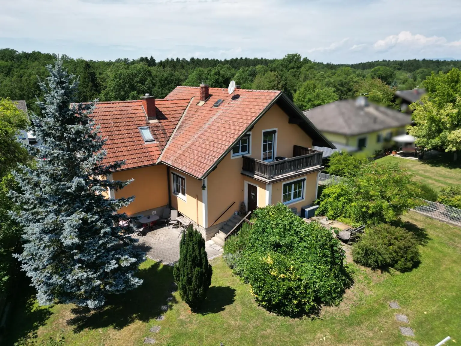 großzügiges Einfamilienhaus in einer Sackgasse