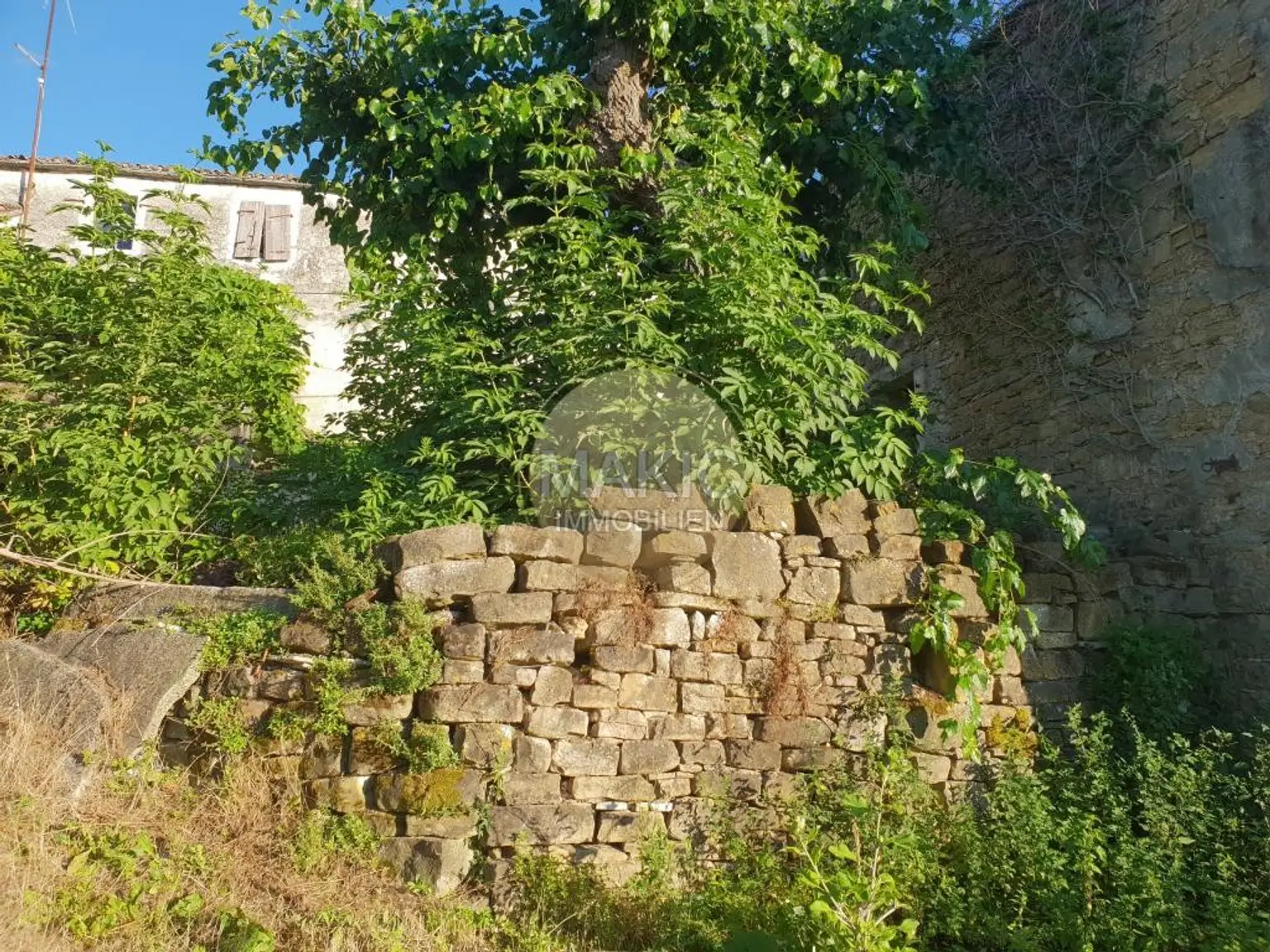 ISTRIEN - Istrisches Steinhaus zur Renovierung mit Meerblick