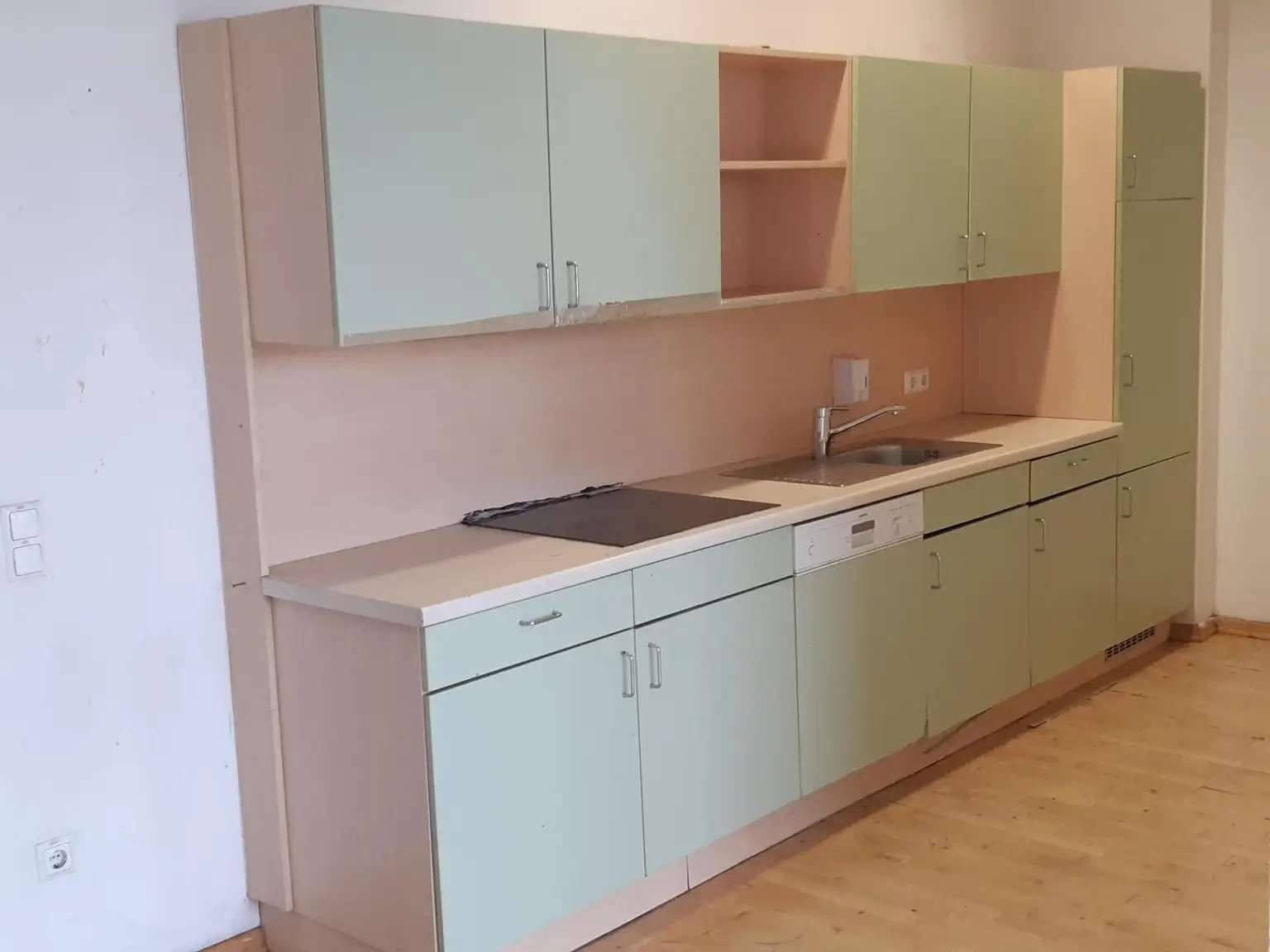 Büro 3.05-Küchenzeile_MO 14_Bruck_20221219