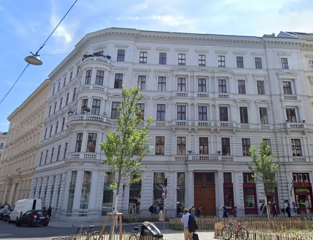 Helles, gekühltes Büro