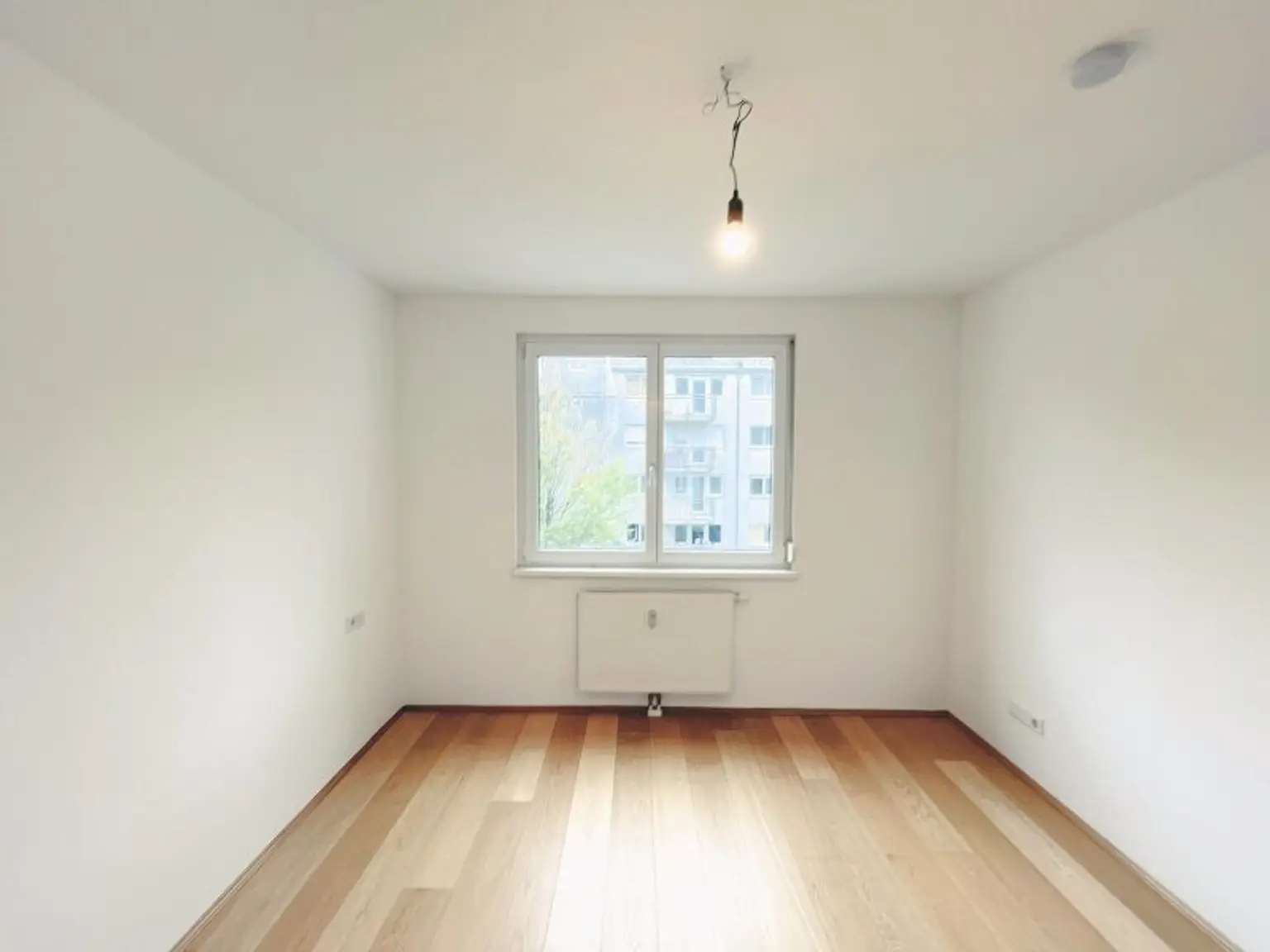 Moderne 2-Zimmer-Neubauwohnung mit Balkon!