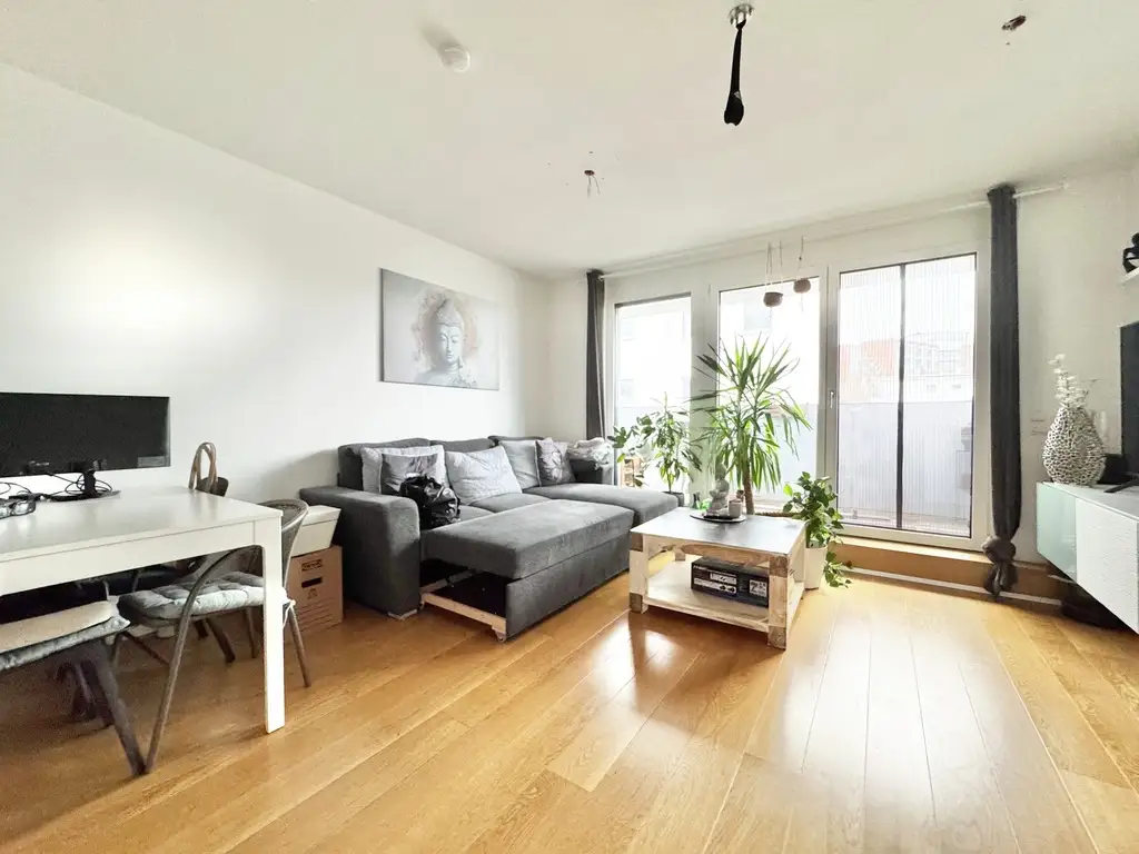 BALKONTRAUM | OPTIMAL AUFGETEILTE 2 ZIMMER | TOPLAGE MIT PERFEKTER VERKEHRSANBINDUNG