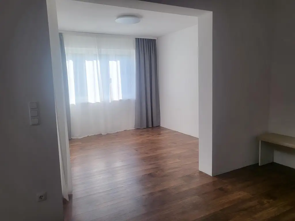 Modernes Neubau-Einfamilienhaus