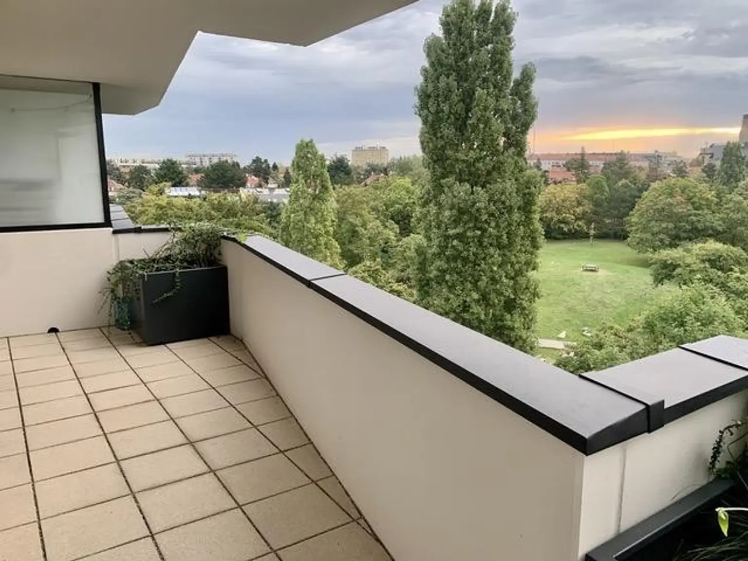 "Grüne Wohnoase in der Biotop-City direkt am Erholungsgebiet Wienerberg"